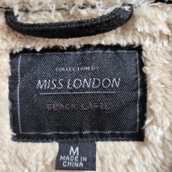 NWOT Miss London Black Label Women's Black and Cream Shearling Jacket Size M - Picture 2 of 9